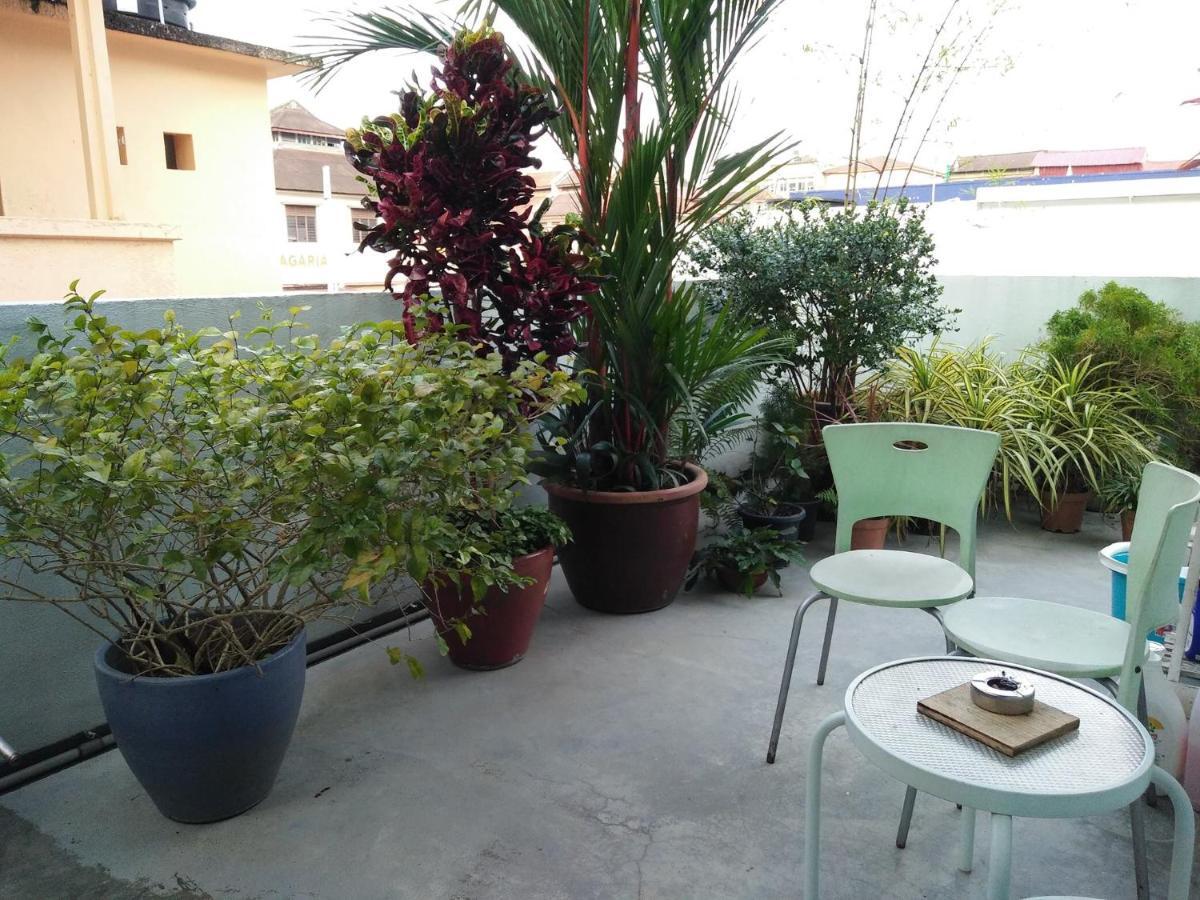Sojourn Beds & Cafe Hotel Taiping Exterior foto
